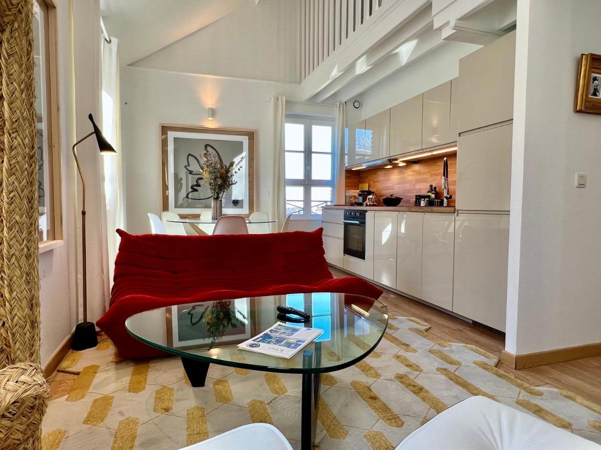 La Petite Adresse Du 10Honfleur Lägenhet Exteriör bild